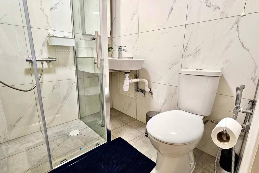 185 Lanark Properties Лондон Екстериор снимка